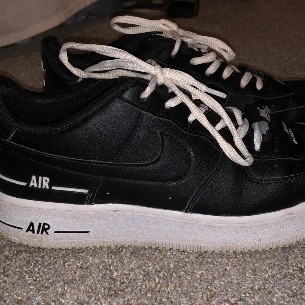 Black and White Airforce 1